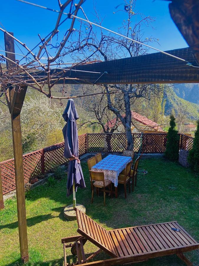 Cottage Modrich Struga Buitenkant foto