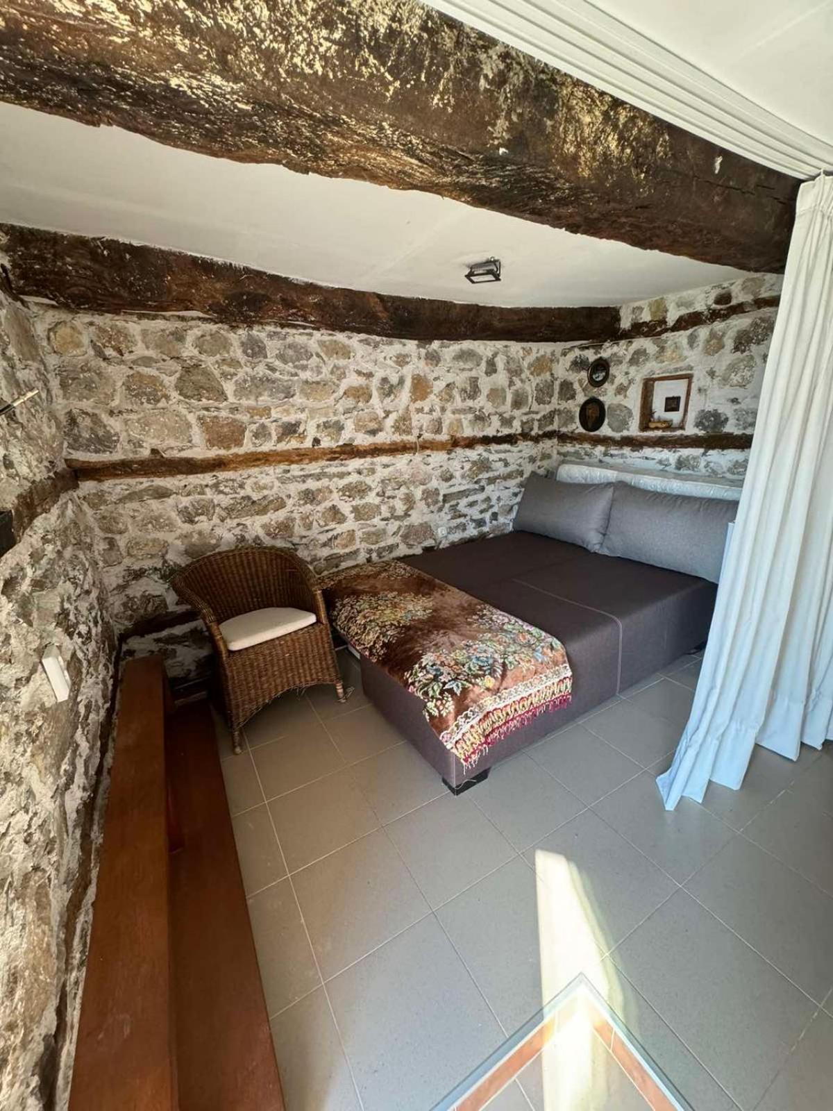 Cottage Modrich Struga Buitenkant foto